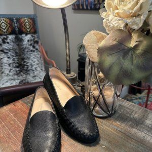 Cole Haan Evelyn Driver - Black size 9